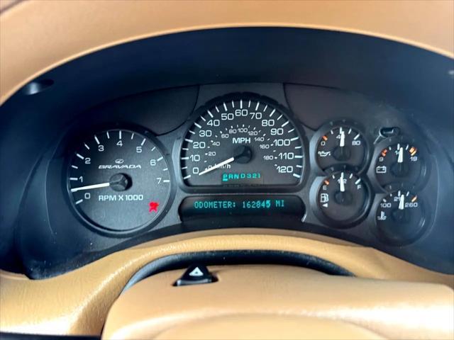 Photo of 2003 Onyx Black Oldsmobile Bravada