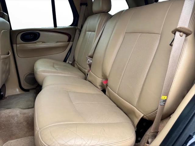 Photo of 2003 Onyx Black Oldsmobile Bravada