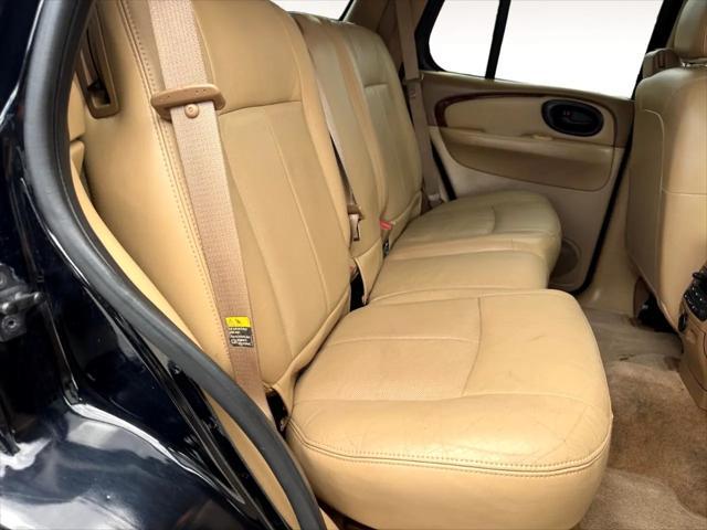 Photo of 2003 Onyx Black Oldsmobile Bravada