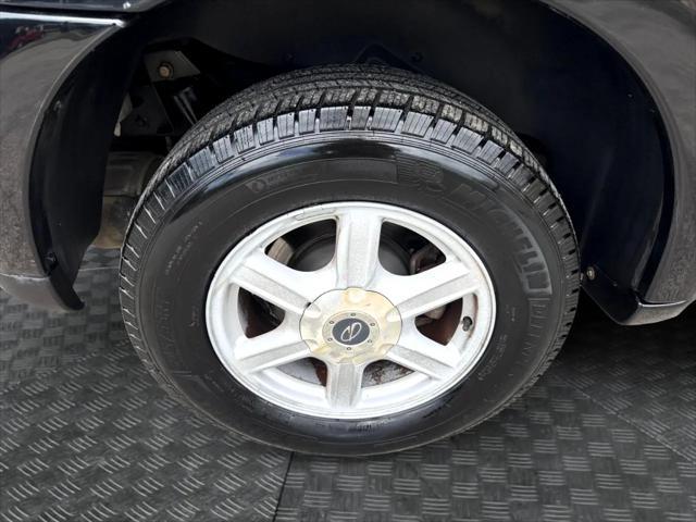Photo of 2003 Onyx Black Oldsmobile Bravada