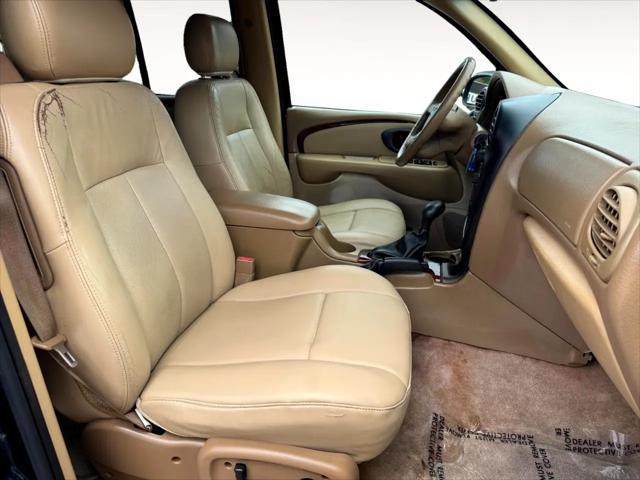 Photo of 2003 Onyx Black Oldsmobile Bravada