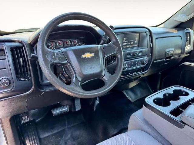 Photo of 2016 Slate Gray Metallic Chevrolet Silverado 1500