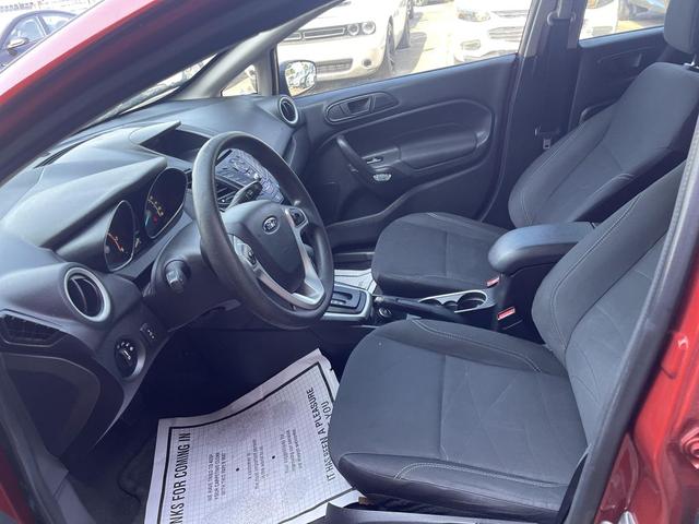 Photo of 2019 Orange Ford Fiesta