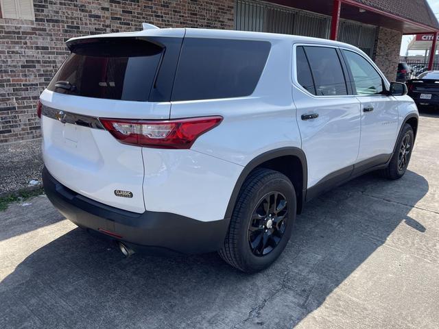 Photo of 2020 White Chevrolet Traverse