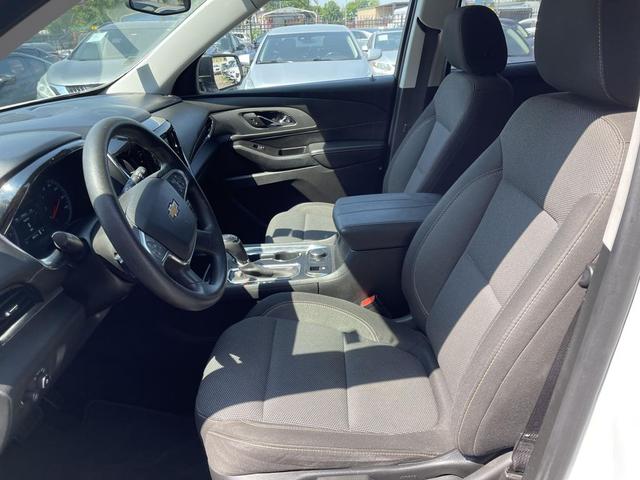 Photo of 2020 White Chevrolet Traverse