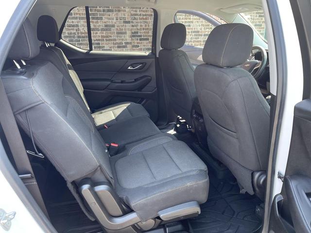 Photo of 2020 White Chevrolet Traverse