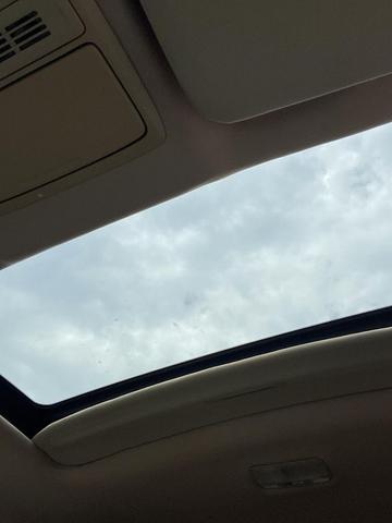 Photo of 2011 White Honda Accord