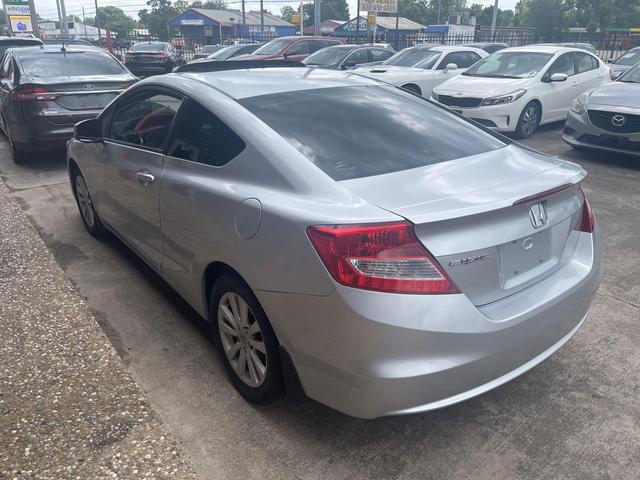 Photo of 2012 Silver Honda Civic