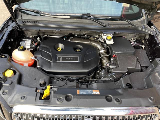 Photo of 2019 black Lincoln MKC