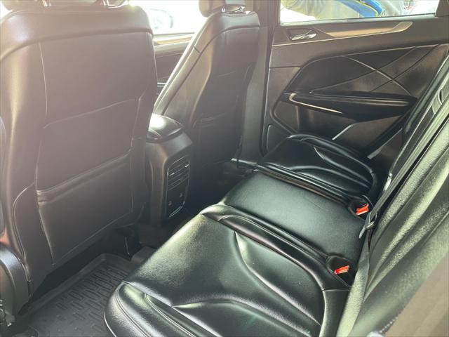 Photo of 2019 black Lincoln MKC