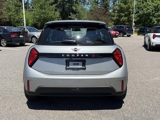 Photo of 2025 Silver MINI Hardtop