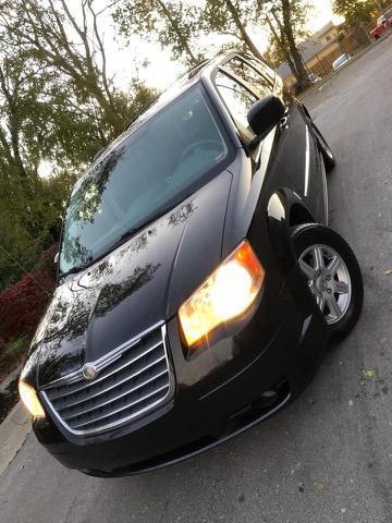 2010 Chrysler Town & Country