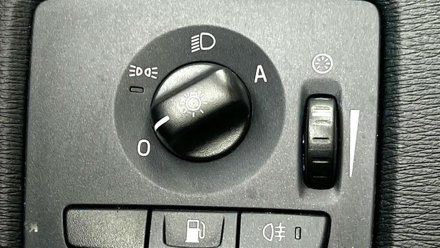Photo of 2013 Black Volvo C70