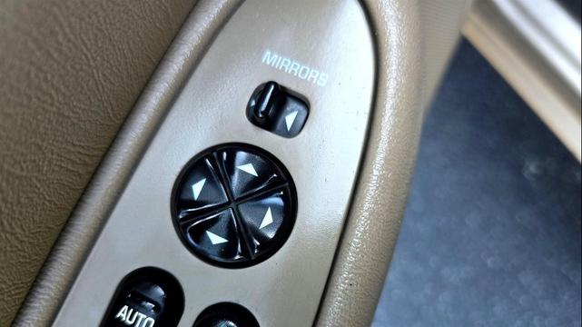Photo of 2002 Gold Buick Century