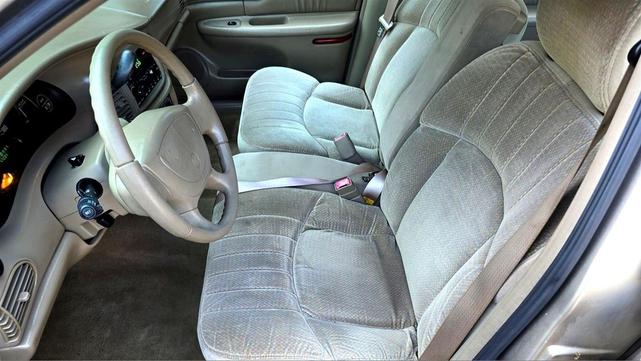 Photo of 2002 Gold Buick Century