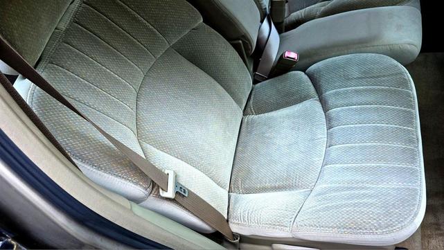 Photo of 2002 Gold Buick Century