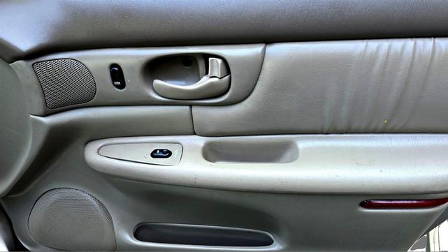 Photo of 2002 Gold Buick Century