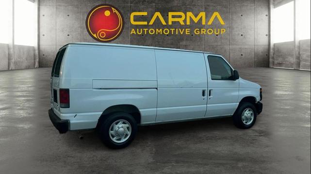 Photo of 2008 Oxford White Clearcoat Ford E150