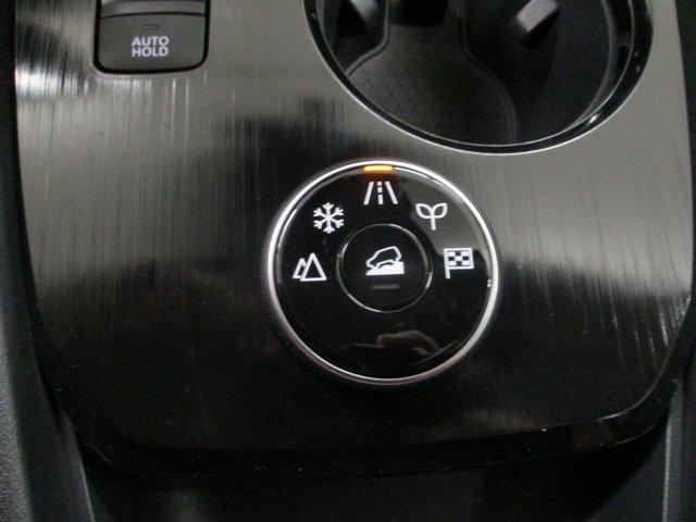 Photo of 2025 Super Black Nissan Rogue