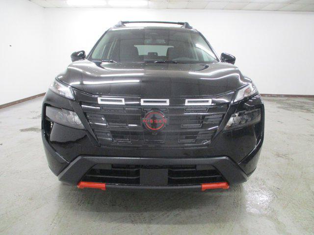 Photo of 2025 Super Black Nissan Rogue