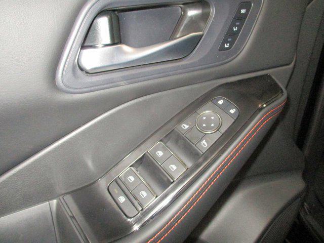 Photo of 2025 Super Black Nissan Rogue