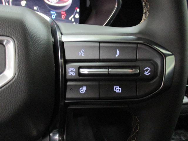 Photo of 2025 Onyx Black GMC Canyon