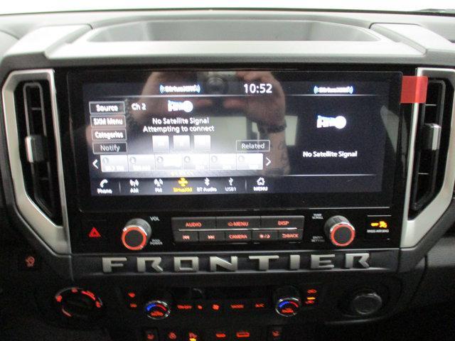 Photo of 2025 Glacier White Nissan Frontier