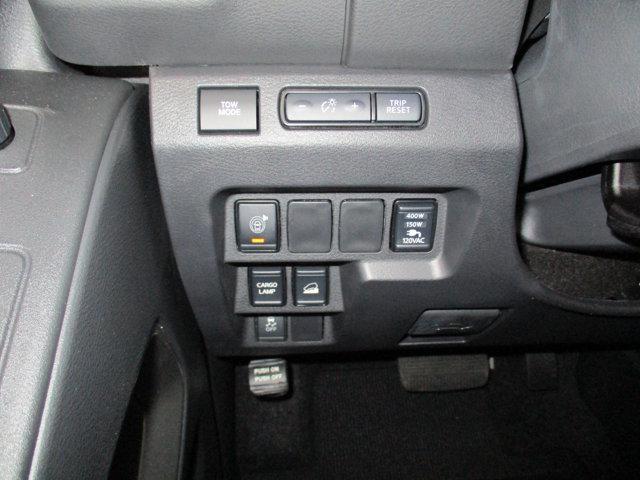 Photo of 2025 Glacier White Nissan Frontier