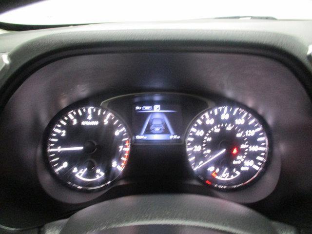 Photo of 2019 Magnetic Black Pearl Nissan Pathfinder