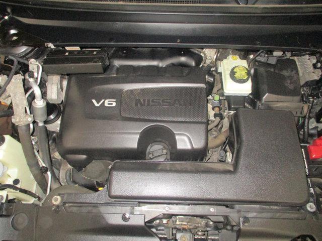 Photo of 2019 Magnetic Black Pearl Nissan Pathfinder