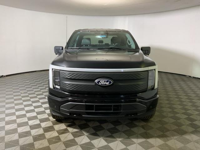 Photo of 2025 Black Metallic Ford F-150 Lightning