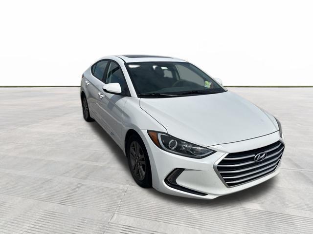 Photo of 2017 Quartz White Pearl Hyundai ELANTRA