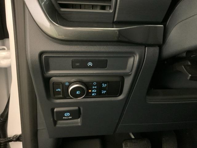 Photo of 2025 Oxford White Ford F-150