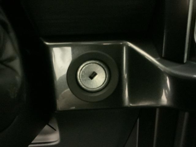 Photo of 2025 Oxford White Ford F-150