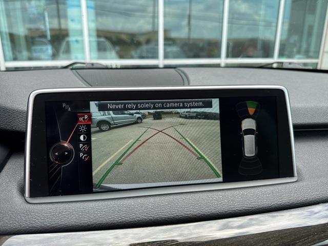 Photo of 2014 Mineral White Metallic BMW X5