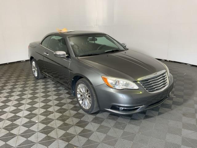 2011 Chrysler 200