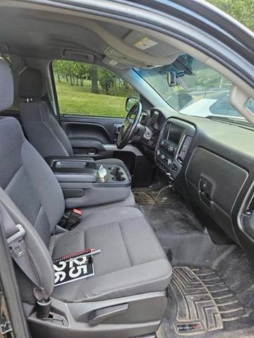 Photo of 2016 Black Chevrolet Silverado 1500