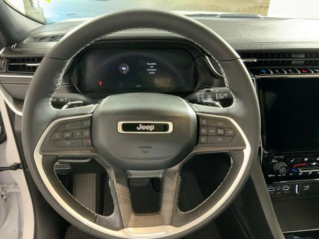 Photo of 2024 Bright White Clearcoat Jeep Grand Cherokee 4xe