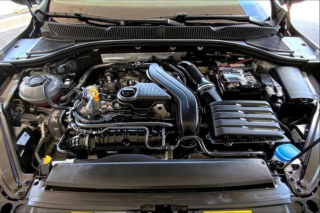 Photo of 2024 Platinum Gray Metallic Volkswagen Jetta