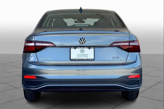 Photo of 2024 Platinum Gray Metallic Volkswagen Jetta