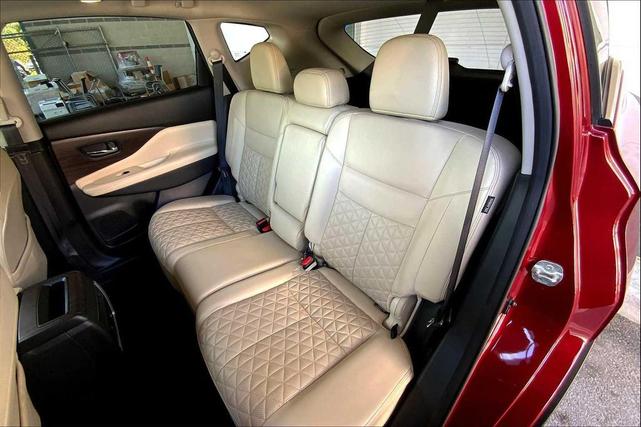 Photo of 2022 Scarlet Ember Tintcoat Nissan Murano