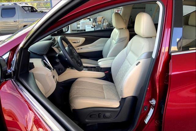 Photo of 2022 Scarlet Ember Tintcoat Nissan Murano