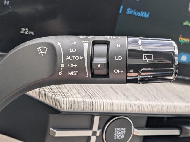 Photo of 2025 Phantom Black Hyundai SANTA FE HEV