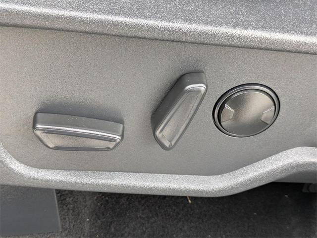 Photo of 2023 Cactus Gray Ford Bronco