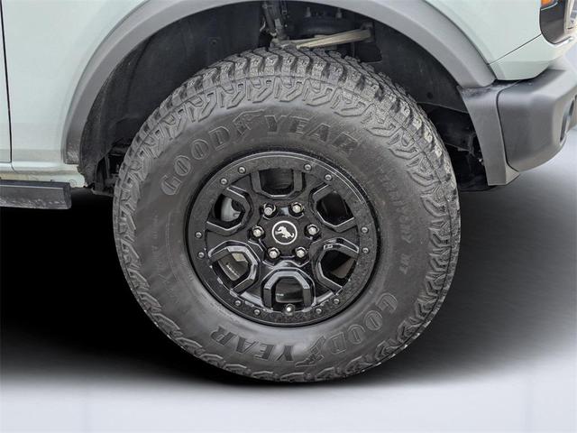 Photo of 2023 Cactus Gray Ford Bronco