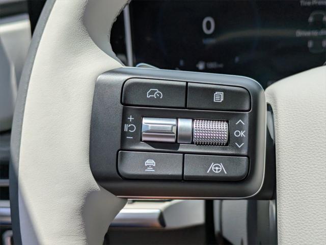 Photo of 2025 Ecotronic Gray Hyundai SANTA FE HEV