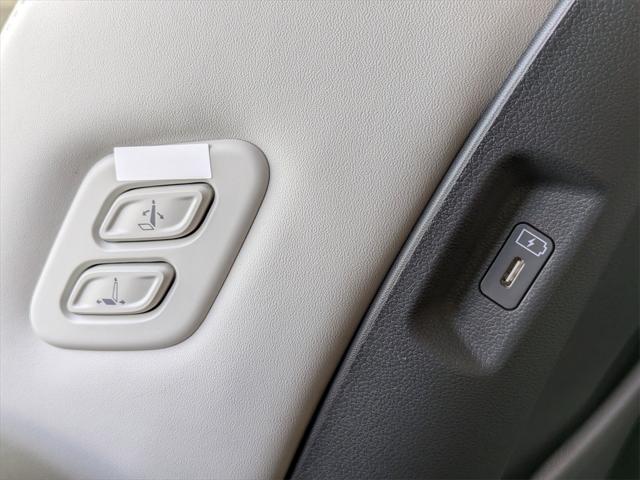 Photo of 2025 Ecotronic Gray Hyundai SANTA FE HEV