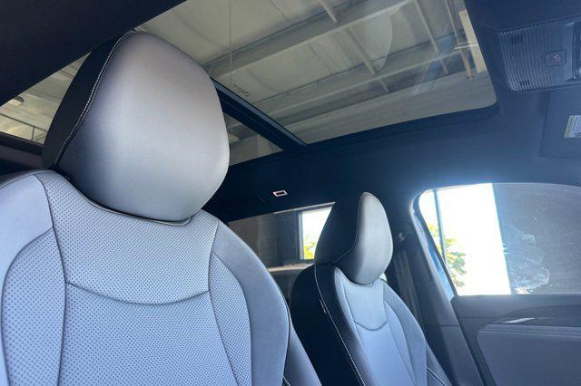 Photo of 2025 Monterey Blue Volkswagen Tiguan