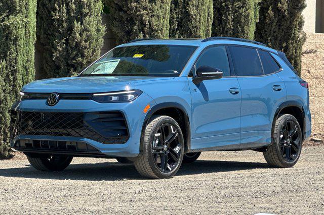 Photo of 2025 Monterey Blue Volkswagen Tiguan