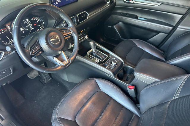 Photo of 2022 Jet Black Mica Mazda CX-5